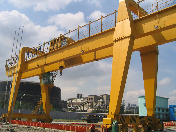a-type-double-girder-gantry-crane.jpg