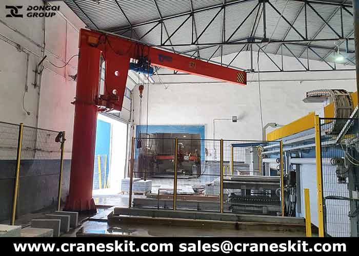 2 ton floor mounted jib crane for sale Saudi Arabia