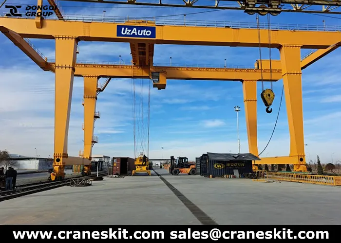 container gantry crane for sale from DQCRANES