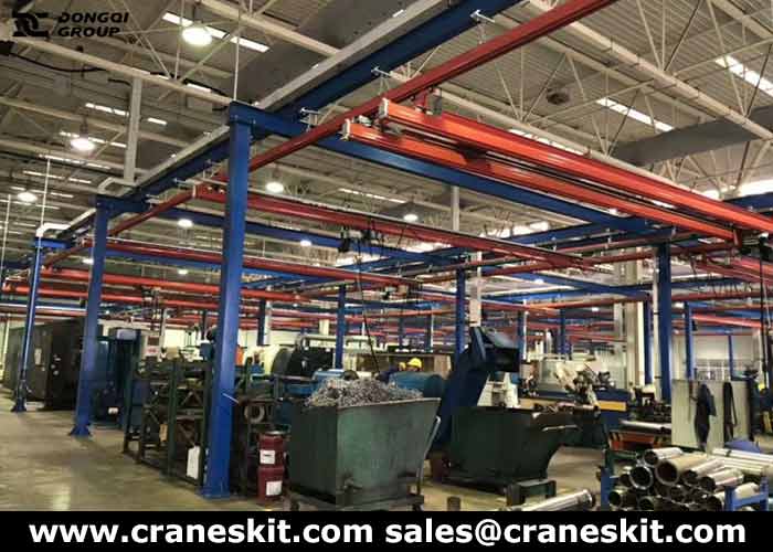 workstation crane for metal fabrication industry