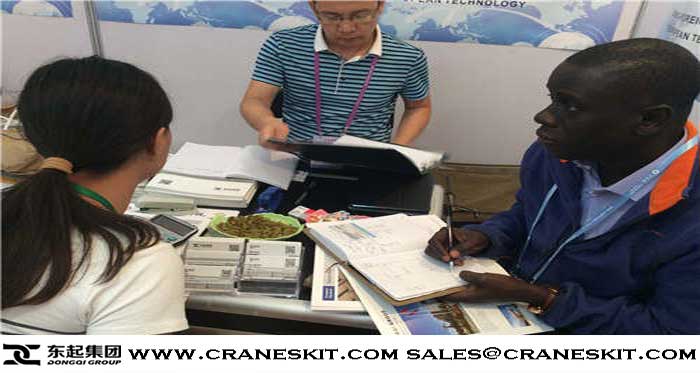 crane-detail-talking-with-senegal-customer.jpg