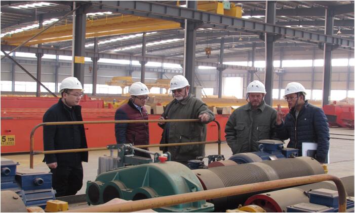 crane-inspection-in-Dongqi.jpg