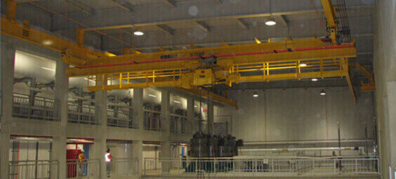 overhead crane under run