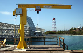 Pillar jib crane LSX | ABUS Crane Systems Ltd.