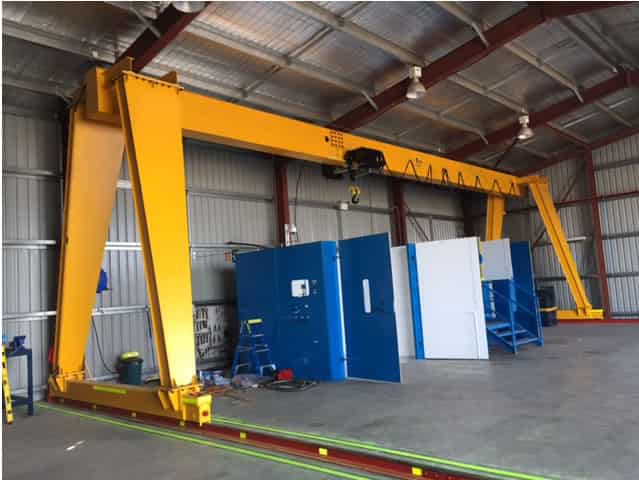 Single girder gantry crane in the warehouse of Score group